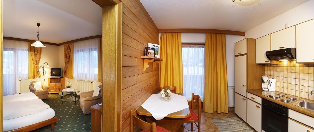 Haus Sonnleit Apartman Kössen Kültér fotó